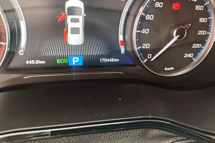 Used GAC Trumpchi M8 2018 320T Luxury Edition Odometer Close Up