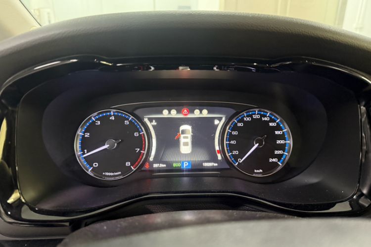 Used GAC Trumpchi M8 2018 320T Luxury Edition Odometer Close Up