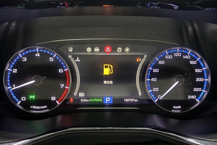 Used GAC Trumpchi M8 2018 320T Flagship Edition Odometer Close Up