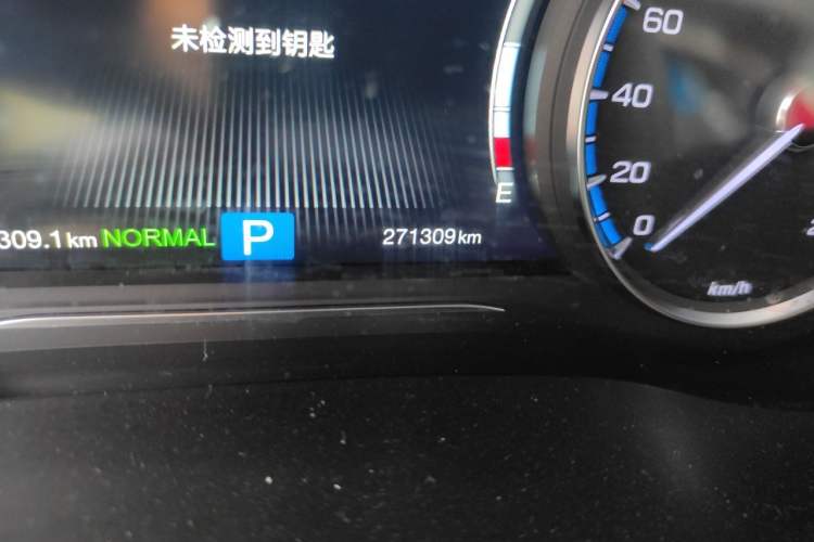 Used GAC Trumpchi M8 2018 320T Luxury Edition Odometer Close Up