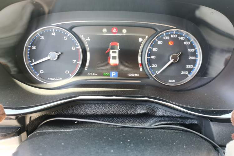 Used GAC Trumpchi M8 2018 320T Luxury Edition Odometer Close Up
