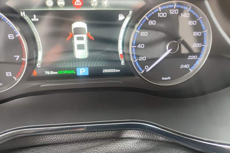 Used GAC Trumpchi M8 2018 320T Luxury Edition Odometer Close Up