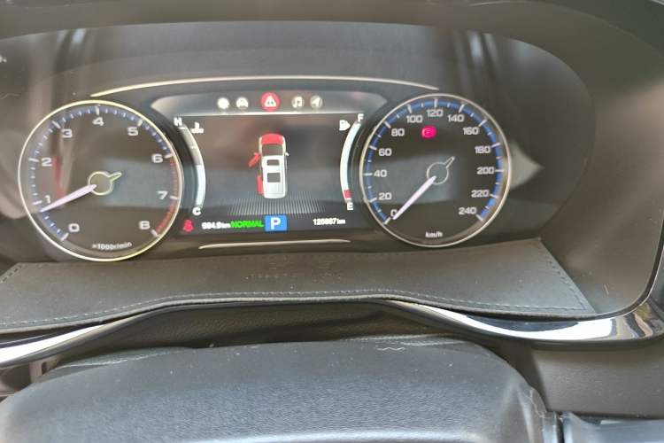 Used GAC Trumpchi M8 2018 320T Luxury Edition Odometer Close Up