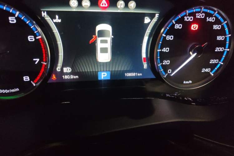 Used GAC Trumpchi M8 2018 320T Flagship Edition Odometer Close Up