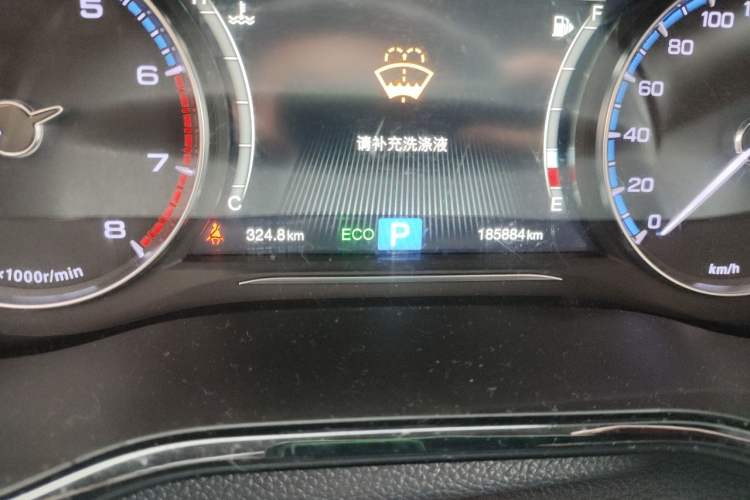Used GAC Trumpchi M8 2018 320T Luxury Edition Odometer Close Up
