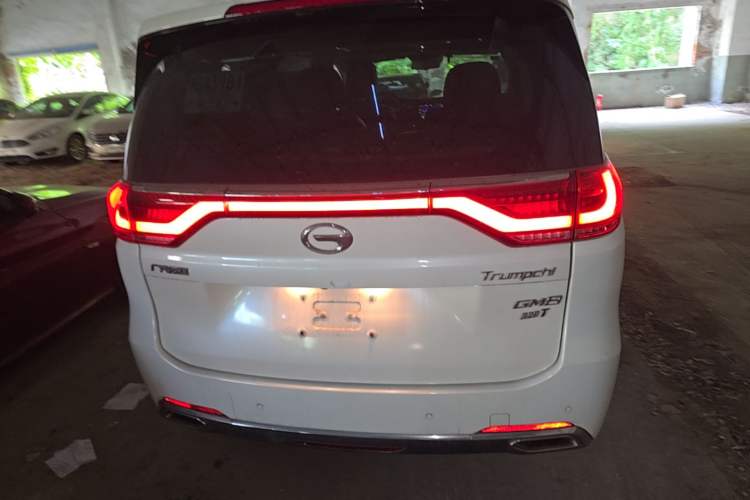 Used GAC Trumpchi M8 2018 320T Luxury Edition Rear