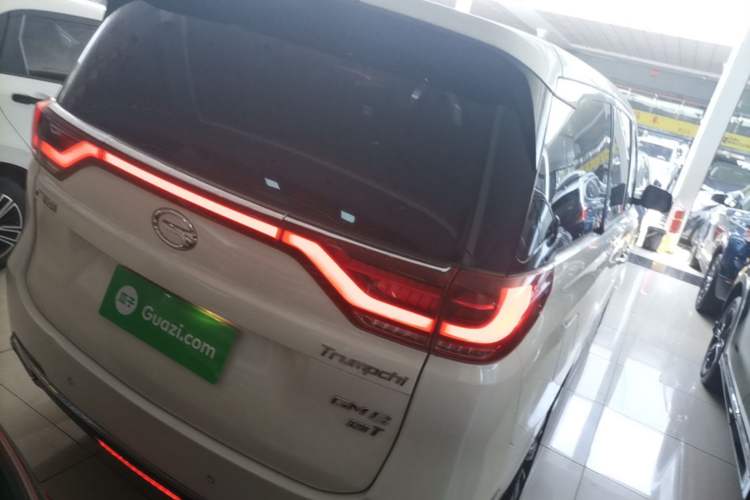 Used GAC Trumpchi M8 2018 320T Flagship Edition Rear Right 45 Deg