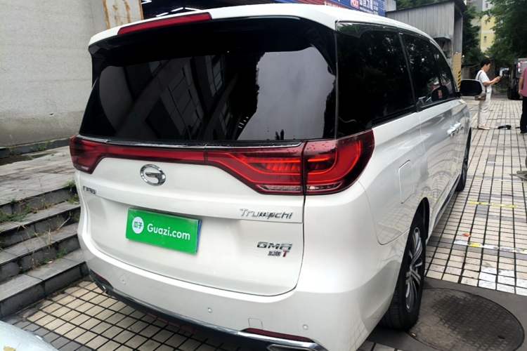 Used GAC Trumpchi M8 2018 320T Luxury Edition Rear Right 45 Deg