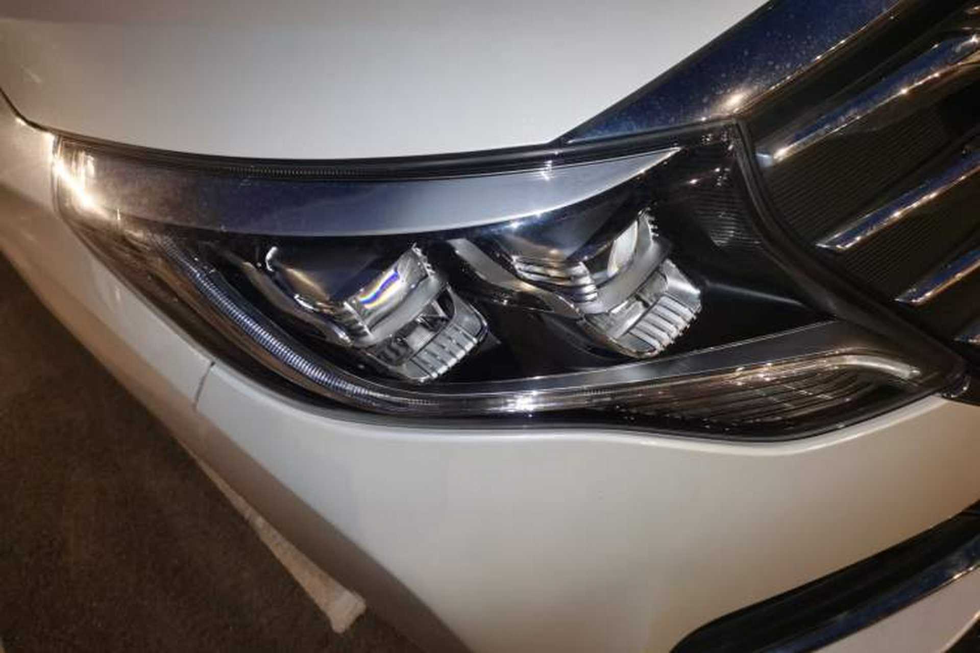 Used GAC Trumpchi M8 2018 320T Luxury Edition Right Front Headlight