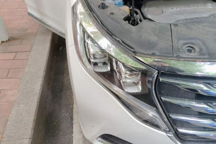 Used GAC Trumpchi M8 2018 320T Luxury Edition Right Front Headlight