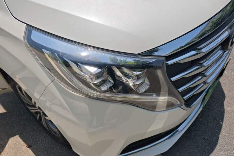 Used GAC Trumpchi M8 2018 320T Luxury Edition Right Front Headlight