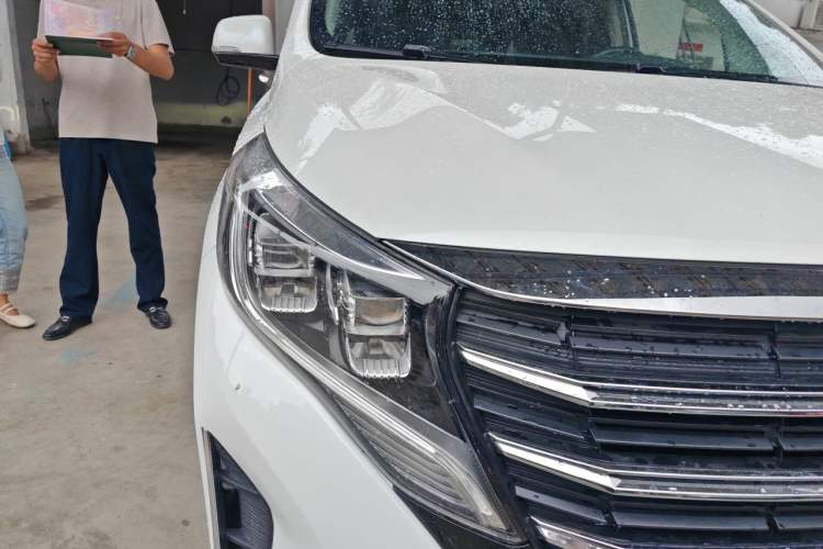 Used GAC Trumpchi M8 2018 320T Luxury Edition Right Front Headlight