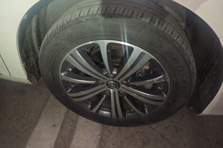 Used GAC Trumpchi M8 2018 320T Luxury Edition Right Front Wheel Hub