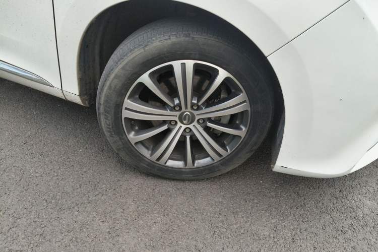 Used GAC Trumpchi M8 2018 320T Luxury Edition Right Front Wheel Hub