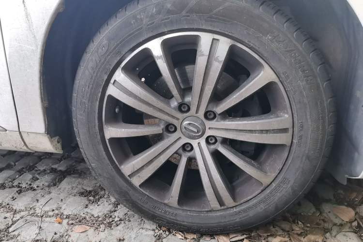 Used GAC Trumpchi M8 2018 320T Luxury Edition Right Front Wheel Hub
