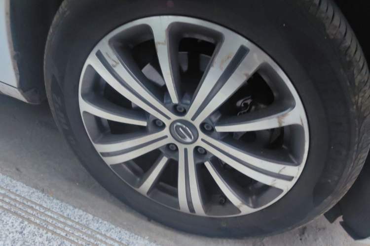 Used GAC Trumpchi M8 2018 320T Luxury Edition Right Front Wheel Hub