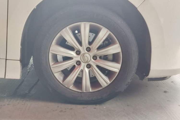 Used GAC Trumpchi M8 2018 320T Luxury Edition Right Front Wheel Hub
