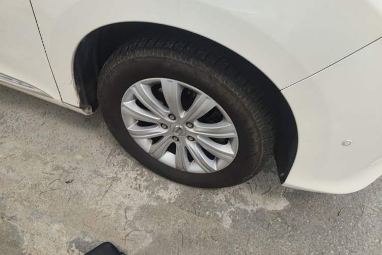 Used GAC Trumpchi M8 2018 320T Luxury Edition Right Front Wheel Hub