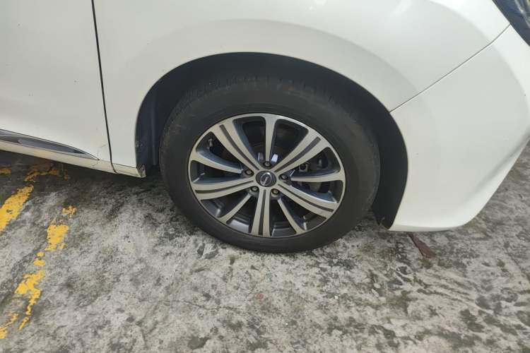 Used GAC Trumpchi M8 2018 320T Luxury Edition Right Front Wheel Hub