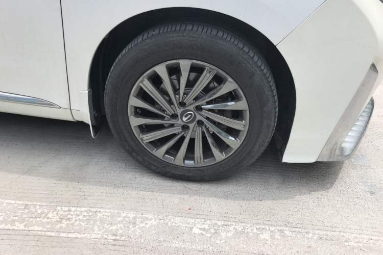 Used GAC Trumpchi M8 2018 320T Luxury Edition Right Front Wheel Hub