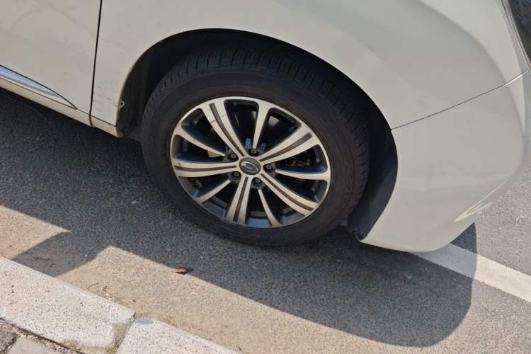 Used GAC Trumpchi M8 2018 320T Luxury Edition Right Front Wheel Hub