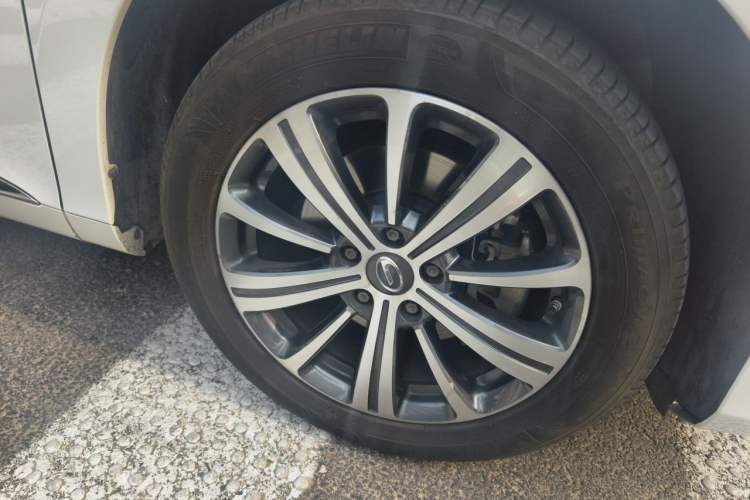 Used GAC Trumpchi M8 2018 320T Luxury Edition Right Front Wheel Hub