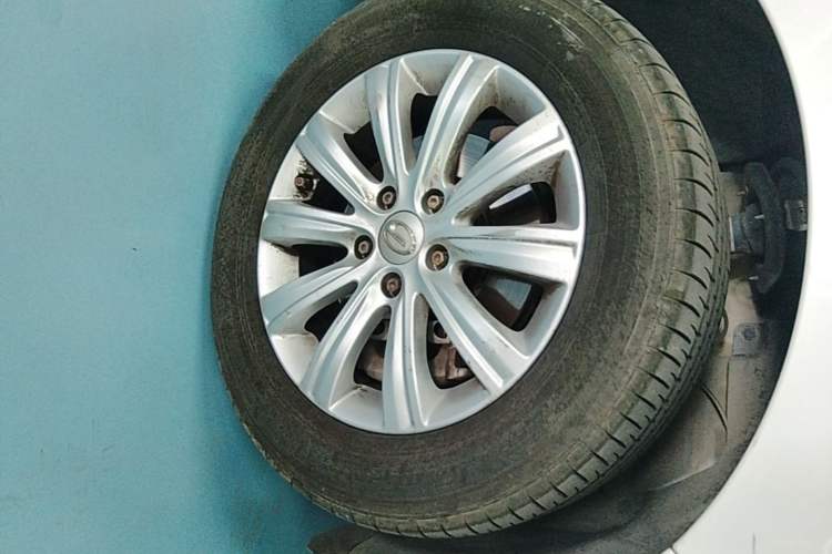 Used GAC Trumpchi M8 2018 320T Luxury Edition Right Front Wheel Hub