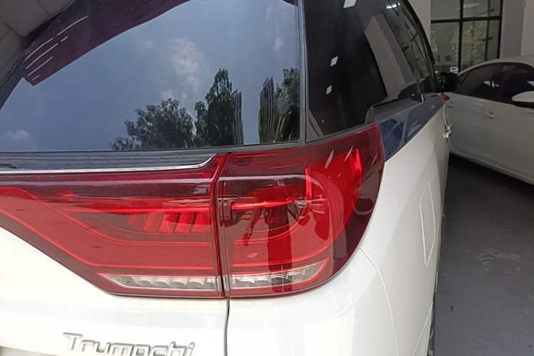 Used GAC Trumpchi M8 2018 320T Luxury Edition Right Rear Taillight