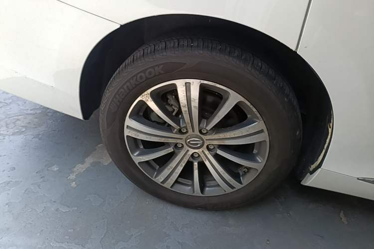 Used GAC Trumpchi M8 2018 320T Luxury Edition Right Rear Wheel Hub