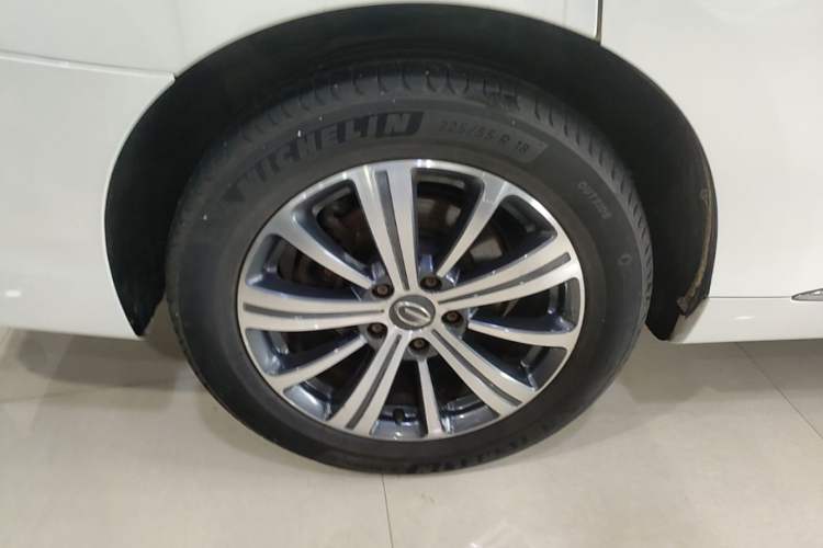 Used GAC Trumpchi M8 2018 320T Luxury Edition Right Rear Wheel Hub