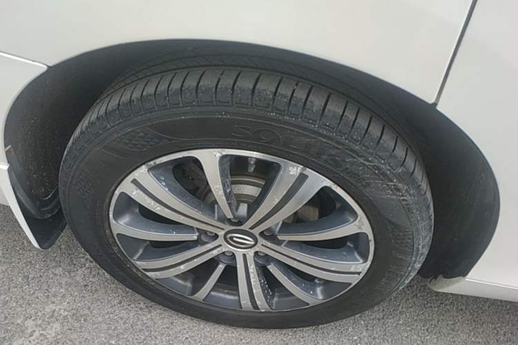 Used GAC Trumpchi M8 2018 320T Luxury Edition Right Rear Wheel Hub