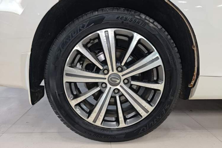 Used GAC Trumpchi M8 2018 320T Luxury Edition Right Rear Wheel Hub