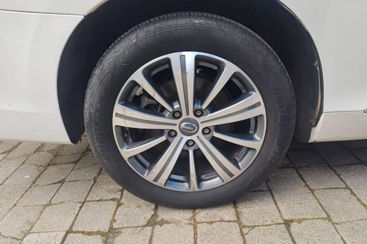 Used GAC Trumpchi M8 2018 320T Luxury Edition Right Rear Wheel Hub