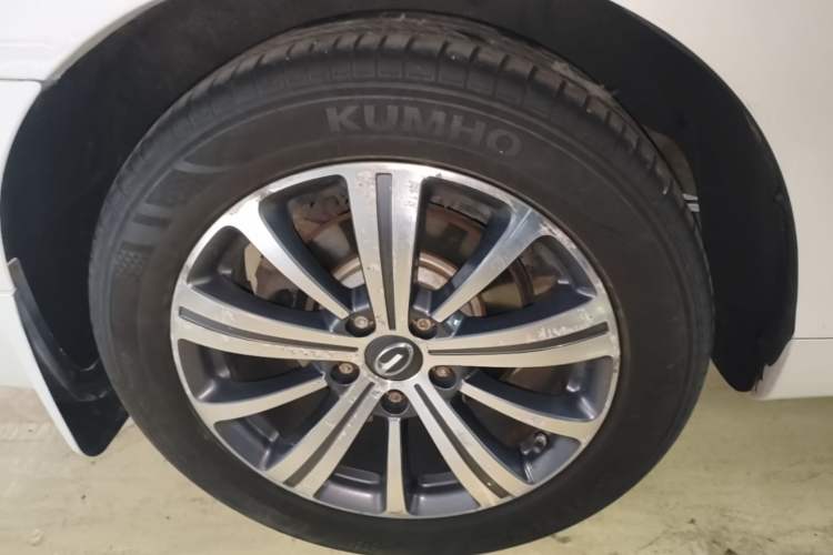 Used GAC Trumpchi M8 2018 320T Luxury Edition Right Rear Wheel Hub
