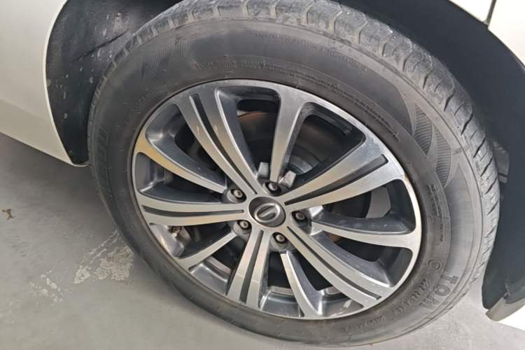 Used GAC Trumpchi M8 2018 320T Flagship Edition Right Rear Wheel Hub