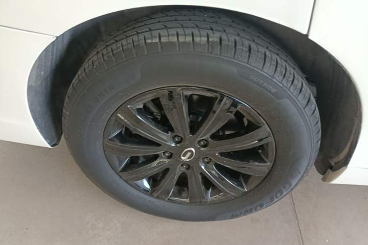 Used GAC Trumpchi M8 2018 320T Luxury Edition Right Rear Wheel Hub