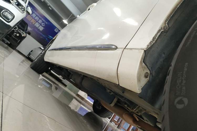 Used GAC Trumpchi M8 2018 320T Luxury Edition Right Side Sill