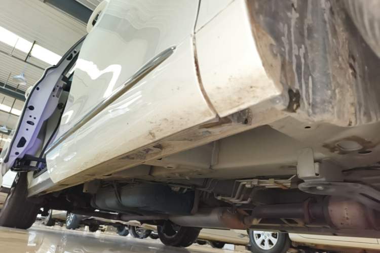 Used GAC Trumpchi M8 2018 320T Luxury Edition Right Side Sill