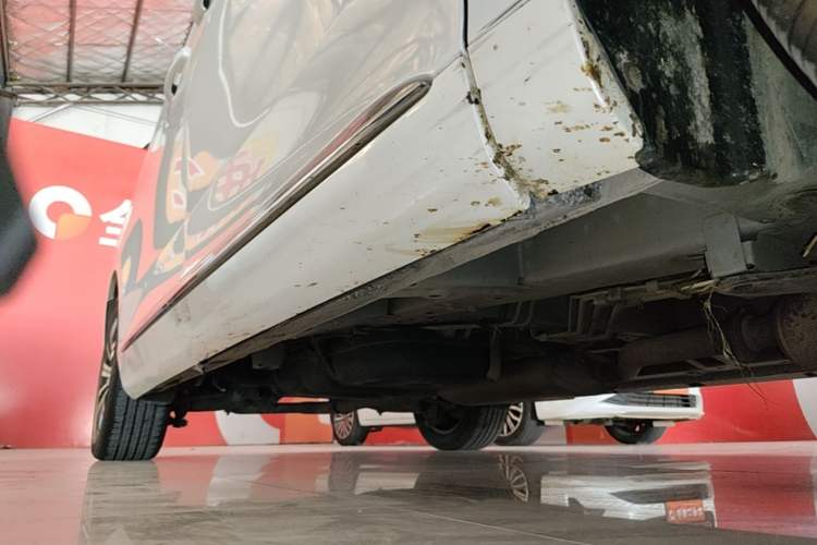 Used GAC Trumpchi M8 2018 320T Luxury Edition Right Side Sill