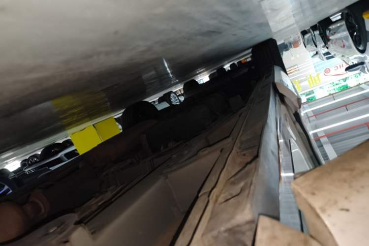 Used GAC Trumpchi M8 2018 320T Luxury Edition Right Side Sill