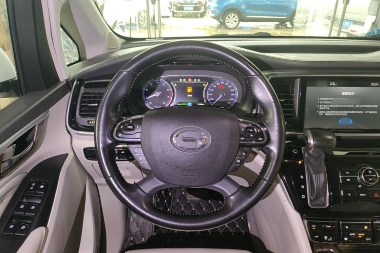 Used GAC Trumpchi M8 2018 320T Luxury Edition Steering Wheel