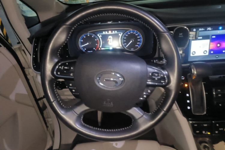 Used GAC Trumpchi M8 2018 320T Luxury Edition Steering Wheel