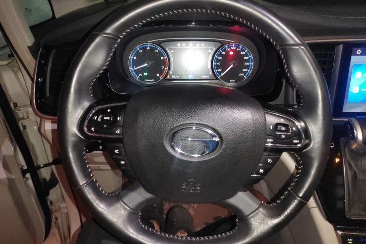 Used GAC Trumpchi M8 2018 320T Luxury Edition Steering Wheel