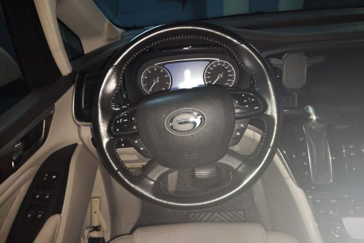 Used GAC Trumpchi M8 2018 320T Luxury Edition Steering Wheel