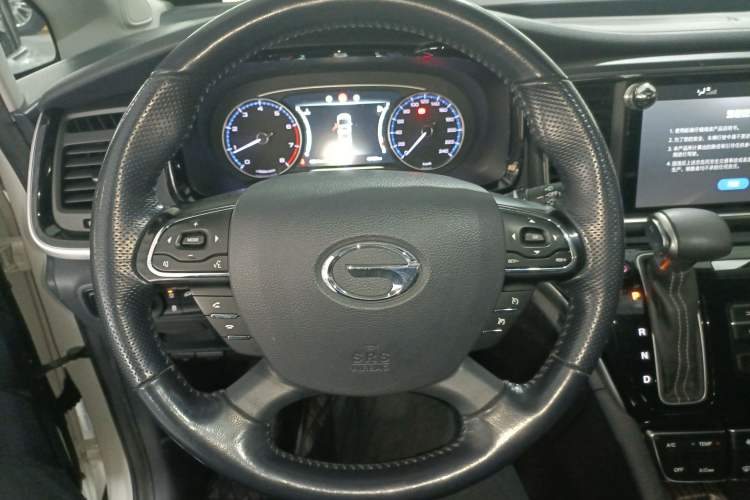 Used GAC Trumpchi M8 2018 320T Luxury Edition Steering Wheel