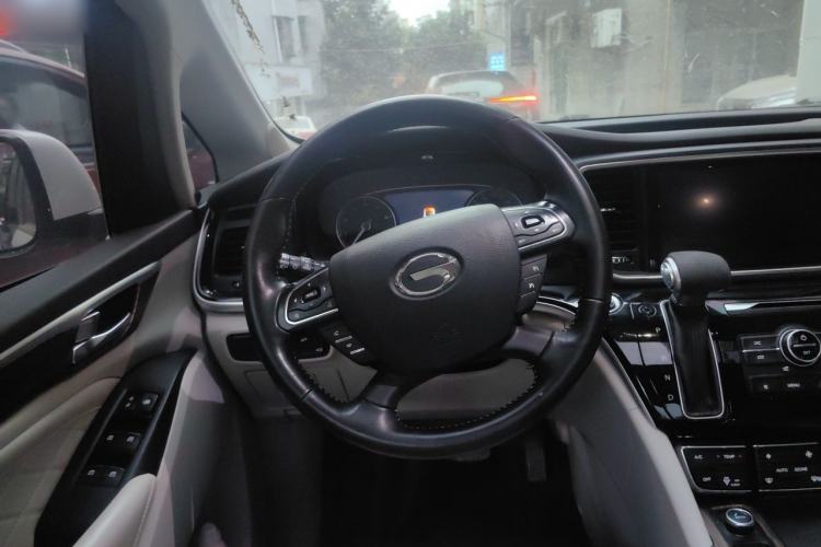 Used GAC Trumpchi M8 2018 320T Luxury Edition Steering Wheel