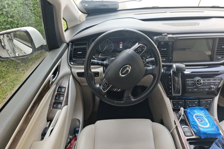 Used GAC Trumpchi M8 2018 320T Luxury Edition Steering Wheel