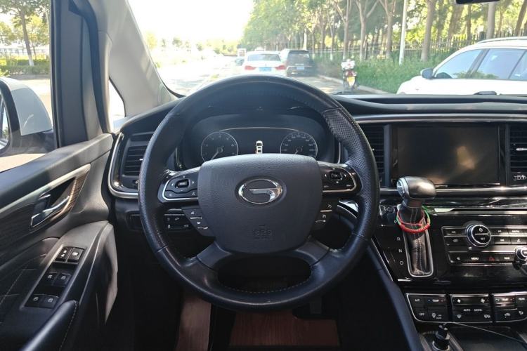 Used GAC Trumpchi M8 2018 320T Luxury Edition Steering Wheel