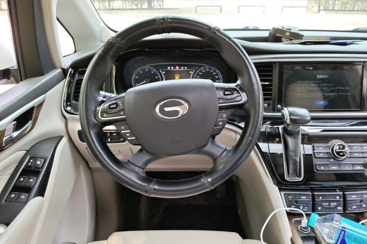 Used GAC Trumpchi M8 2018 320T Luxury Edition Steering Wheel