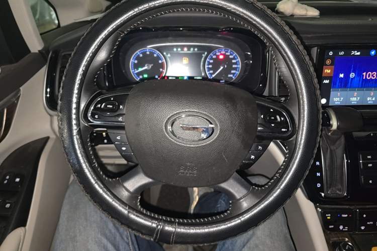 Used GAC Trumpchi M8 2018 320T Luxury Edition Steering Wheel